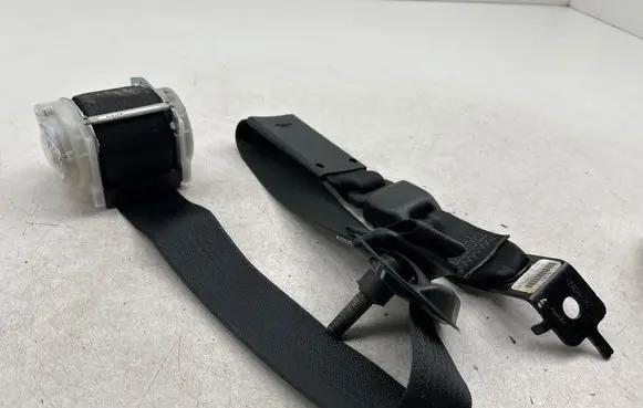 Dodge Durango III Rear seatbelt P5ME44DX9AC T12K813674XA49