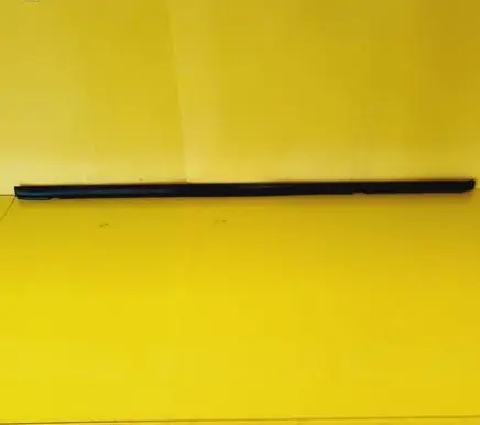 Renault Espace IV Rear door glass trim molding