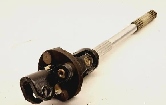 Volvo V70 Steering column universal joint 821056