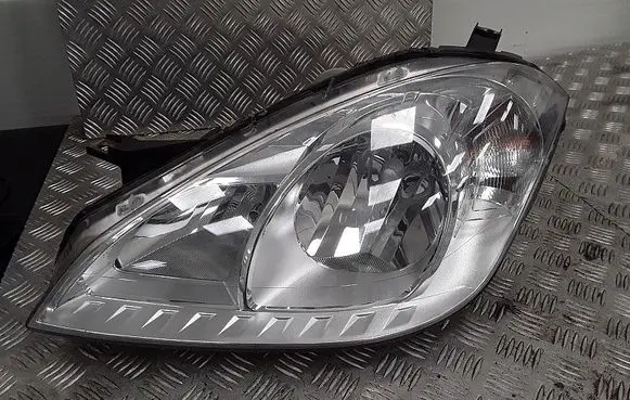 Mercedes-Benz A W169 Headlight/headlamp A1698205761 030124120300