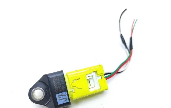 Toyota C-HR I Airbag deployment crash/impact sensor 89831F4020 594FTLW98