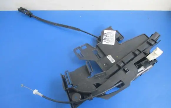 Ford Fiesta Front door lock 8A6A-A21812-BE