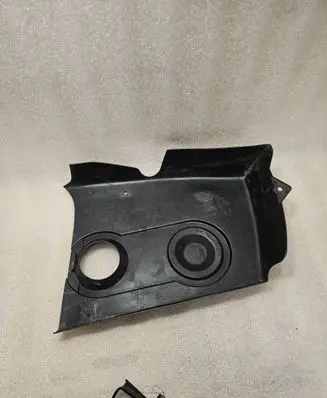 Audi A8 S8 D2 4D Other engine bay part 4D0805583E