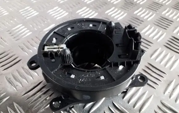 BMW X3 E83 Airbag slip ring squib (SRS ring) 8377488