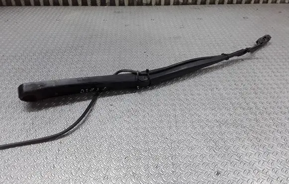 Cadillac BLS Front wiper blade arm