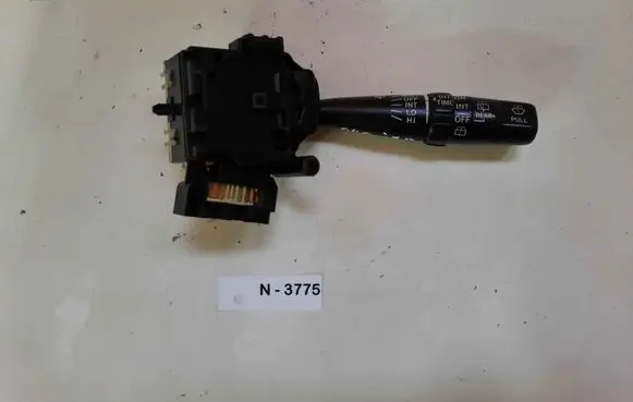 Toyota Previa (XR30, XR40) II Wiper control stalk 173654