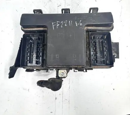 Ford Fusion II Fuse module DG9T14A067BF