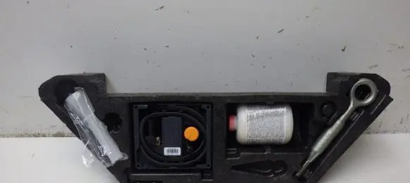 Volvo XC40 Tire air pump compressor 8888025730