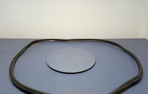 Volvo S90, V90 Trunk rubber seal (body) 