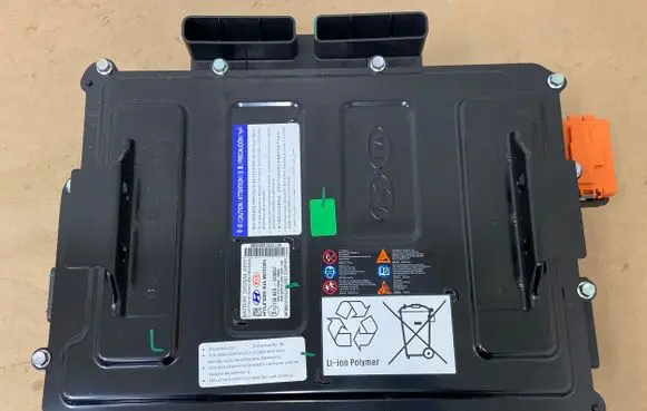 Hyundai Bayon Hybrid / electric car battery 375M0Q0000 020057