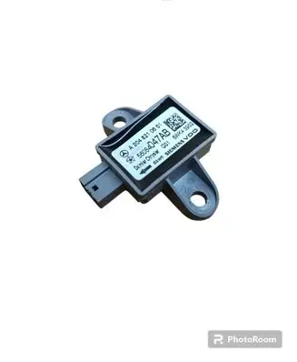 Mercedes-Benz C W204 Airbag deployment crash/impact sensor A2048210651