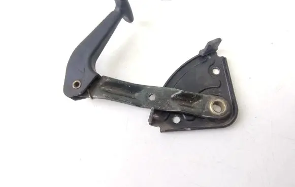 Audi A8 S8 D2 4D Engine bonnet (hood) release handle