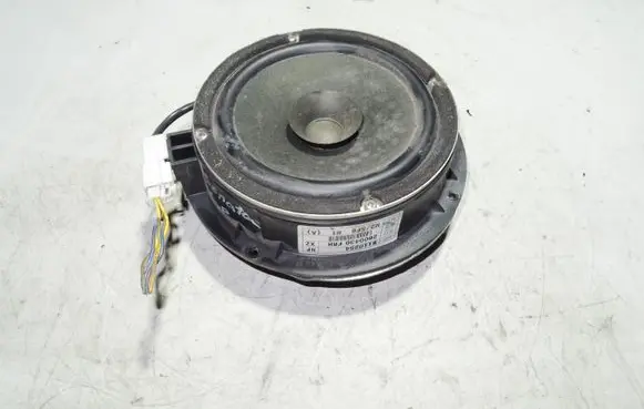 Hyundai Sonata Front door speaker 963303K500