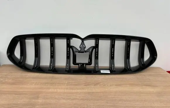 Maserati Grecale Front grill 670170829