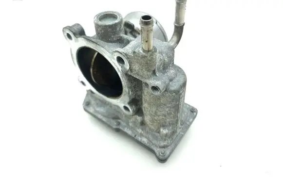 Toyota RAV 4 (XA40) Throttle valve 261000R020