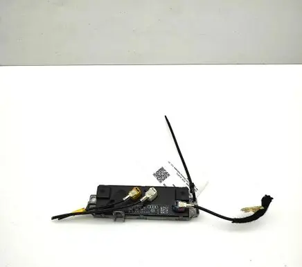 Audi RS5 Aerial antenna amplifier 8T0035225AA 7617310180