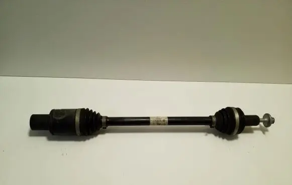 Rear driveshaft