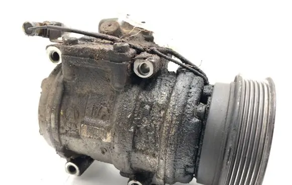 Land Rover Freelander Air conditioning (A/C) compressor (pump) 447200