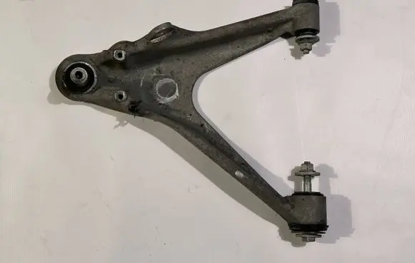 Chevrolet Corvette C6 Front lower control arm/wishbone 10307578