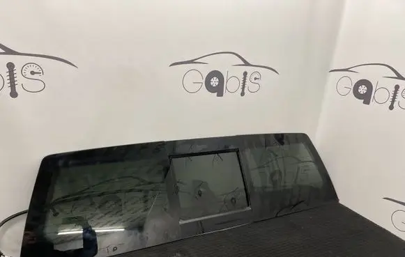Dodge RAM Rear windscreen/windshield window 513728AA 513353AB