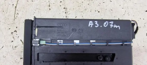 Audi A3 S3 8P Dashboard storage box/compartment 8P0941561