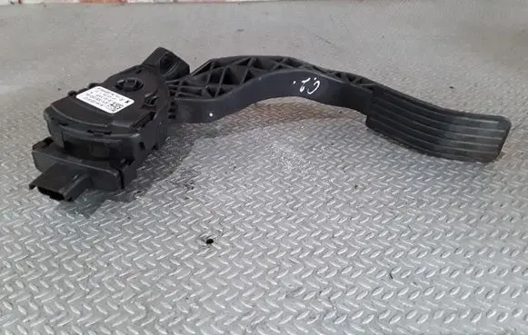 Citroen C2 Accelerator throttle pedal 965440558002