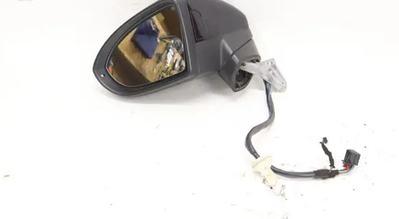Volkswagen Touran III Other exterior part 5784385