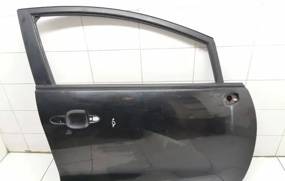 KIA Rio Front door