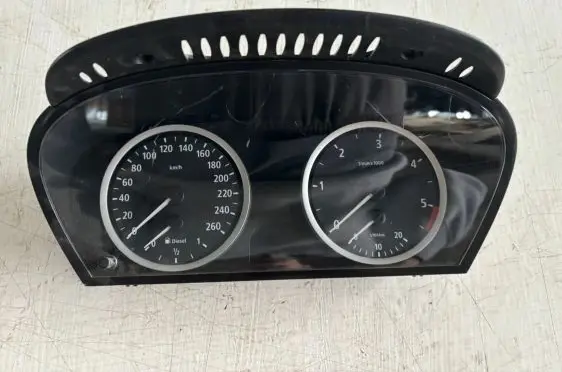 BMW 5 E60 E61 Speedometer (instrument cluster) 62116958600