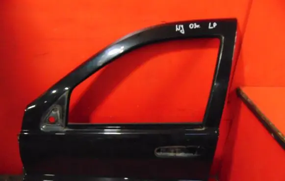 Jeep Grand Cherokee (WJ) Front door