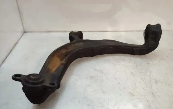 Volkswagen Multivan T5 Front lower control arm/wishbone 7H04071650