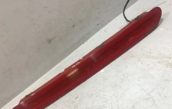 Volkswagen Golf VI Third/center stoplight 1K6945097A S302 17AA