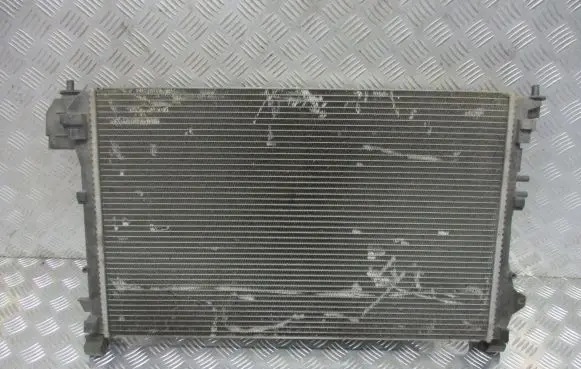 Opel Signum Coolant radiator