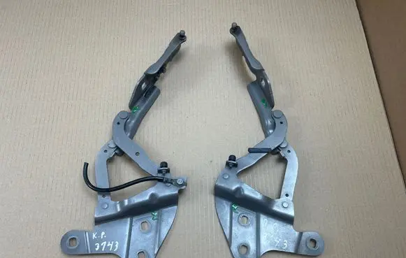 BMW X1 E84 Engine bonnet/hood hinges