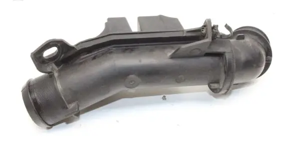 Peugeot 308 Intercooler hose/pipe 98697