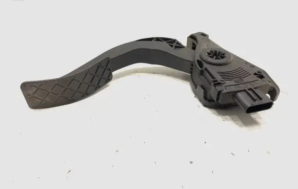 Audi A6 C7 Accelerator throttle pedal 8K1723523A
