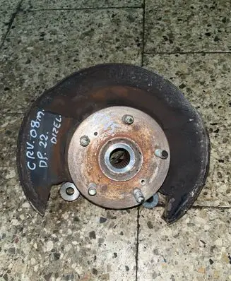 Honda CR-V Front wheel hub