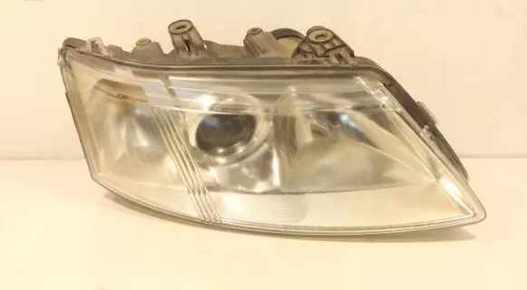Saab 9-3 Ver2 Headlight/headlamp 087721111R