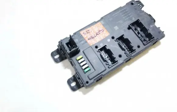 BMW 1 F20 F21 Fuse box set 6135937451001
