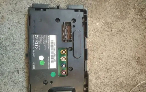 Renault Scenic III - Grand scenic III Screen/display/small screen 259153398R 1B2052J01090 ME0001081