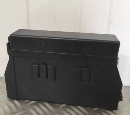 Nissan Juke I F15 Fuse box set 7154722330 24382EV70B TWOJEAUTOWYSZKOW