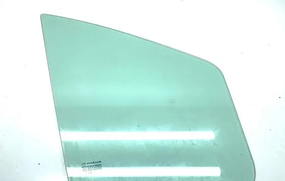 Renault Trafic III (X82) Front door window glass four-door 