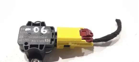 Audi A3 S3 8P Airbag deployment crash/impact sensor 8P0955557
