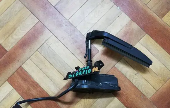 Ford Scorpio Headlight wiper arm MP1-FORDSCORPIO