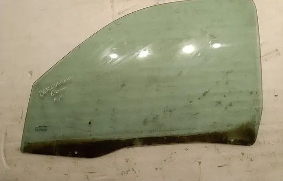 Citroen Berlingo Front door window glass four-door DOT249AS2M27 43R001142