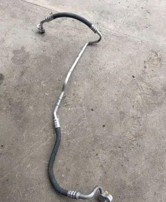 BMW X5 E70 Air conditioning (A/C) pipe/hose 9221763