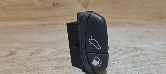 Volvo S70 V70 V70 XC Tailgate opening switch 9162946