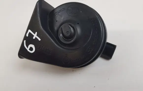 BMW 1 E82 E88 Horn signal 7192038 A046522
