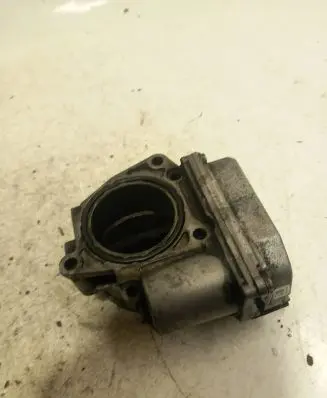 Volkswagen Golf V Throttle valve 03G128063