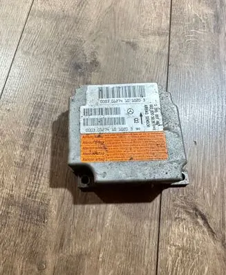 Mercedes-Benz S W220 Airbag control unit/module 0028203826 0285001467